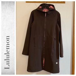 Apres Yoga Soft shell Jacket by Lululemon